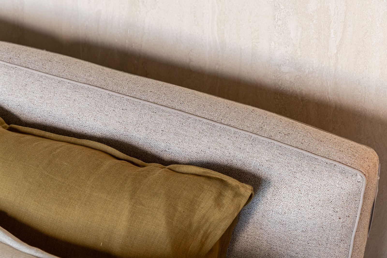 Flexform Кровать Gregory от Flexform — в интерьере