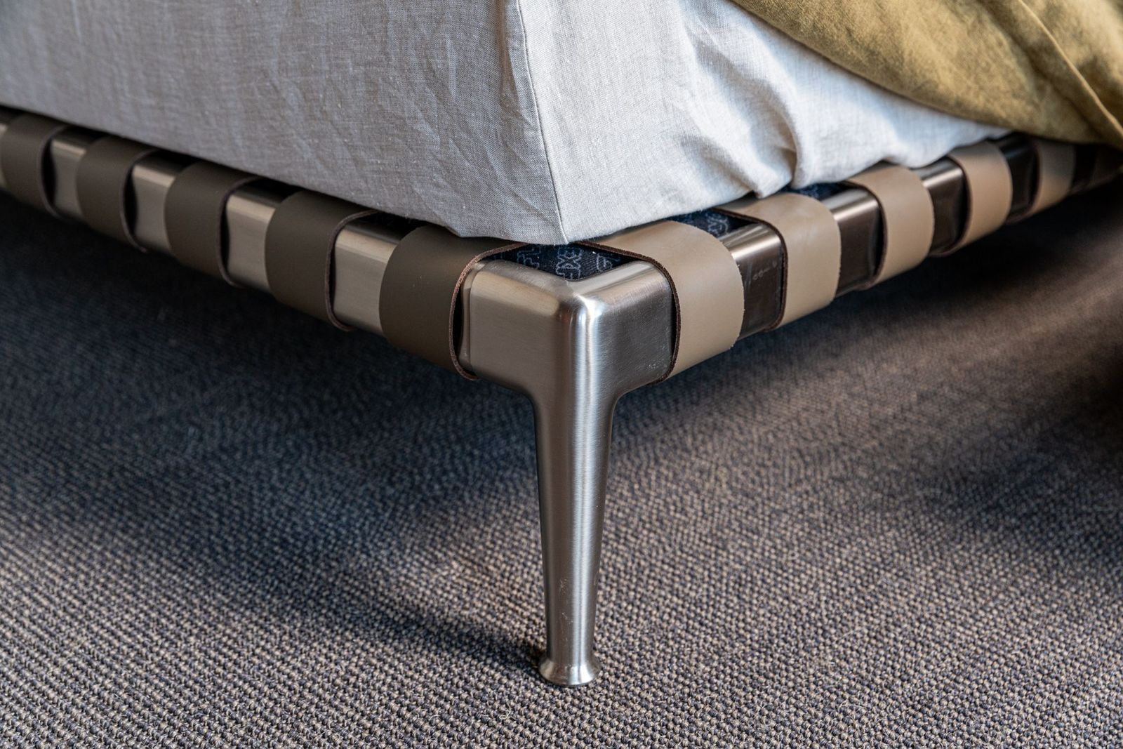 Flexform Кровать Gregory от Flexform — в интерьере