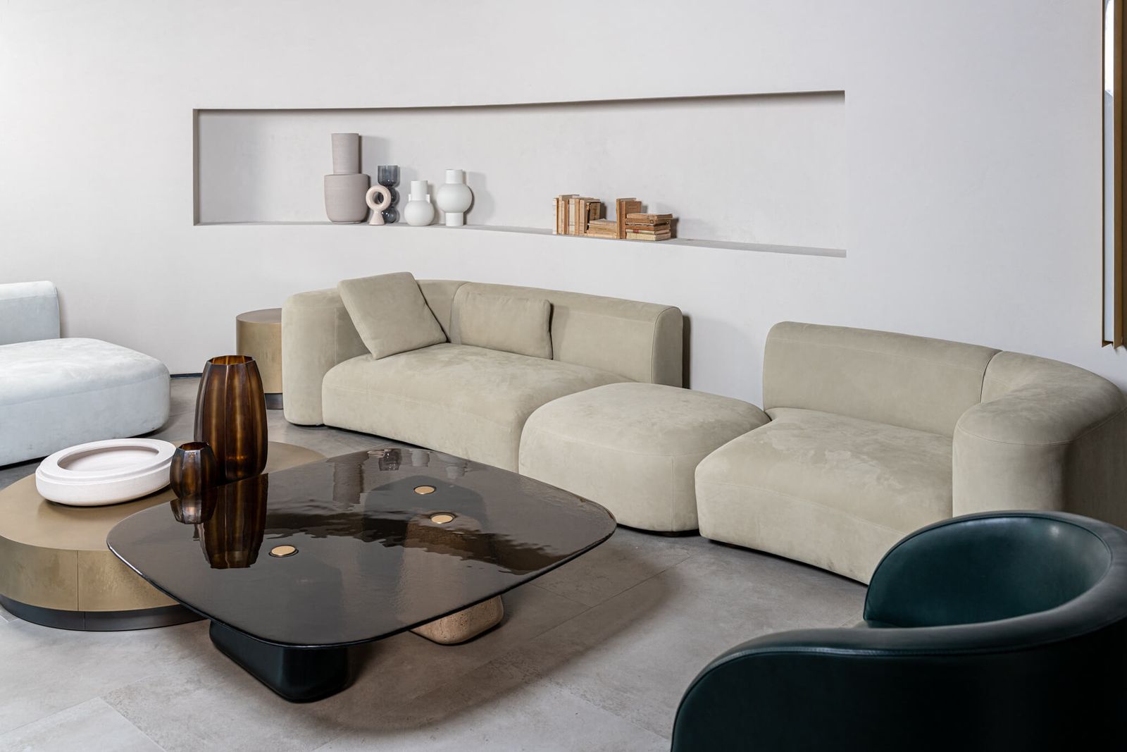 Baxter Диван Clara Nabuc Lichen от Baxter — в интерьере