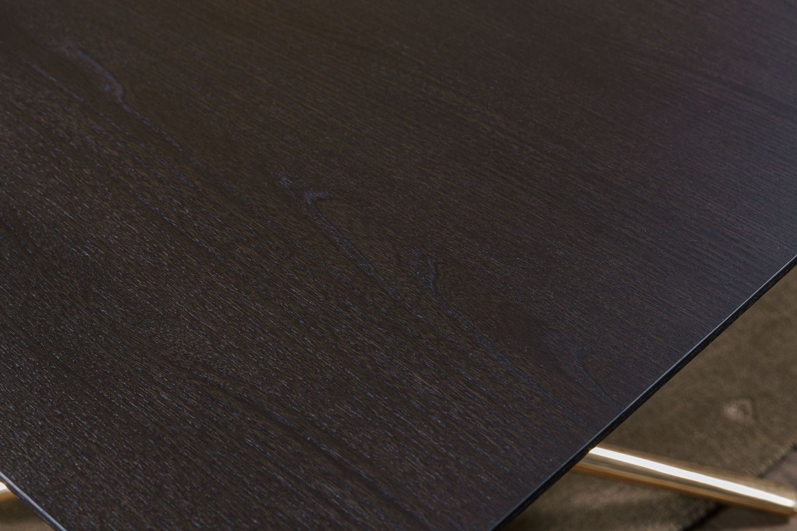Poliform Журнальный столик Mondrian 70*70*48 olmo nero от Poliform — в интерьере
