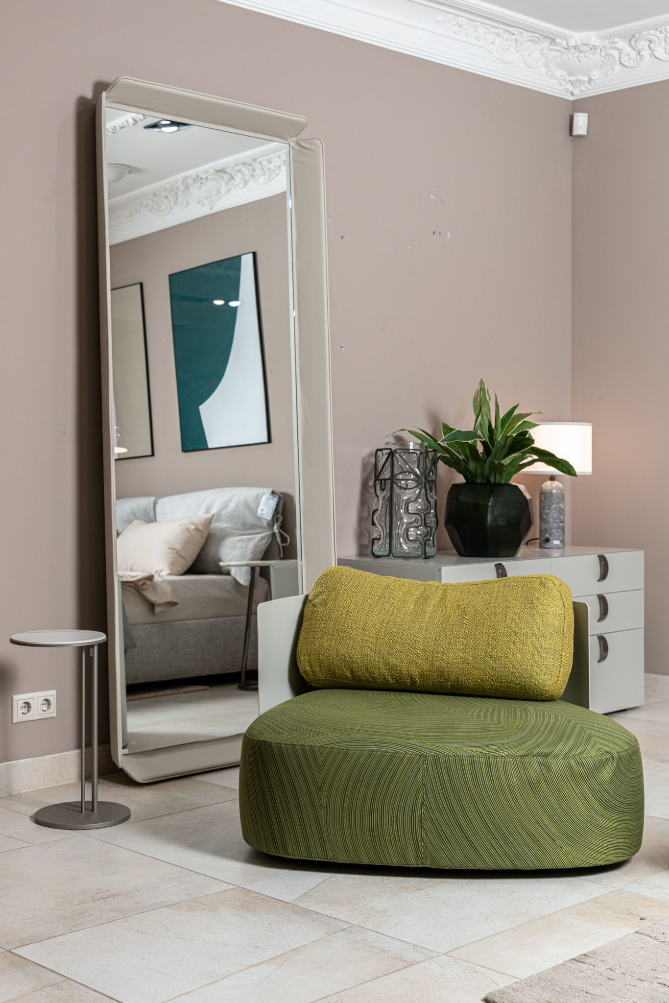 Flou Кресло Pierre Bob 931 от Flou — в интерьере