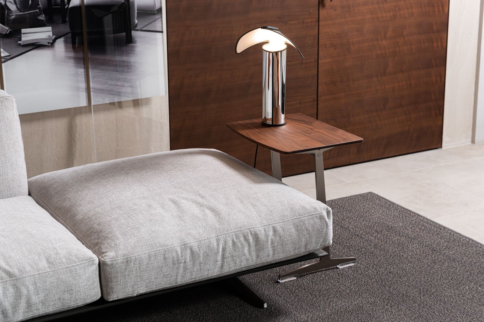 Flexform Журнальный столик Cestone приставной от Flexform — в интерьере