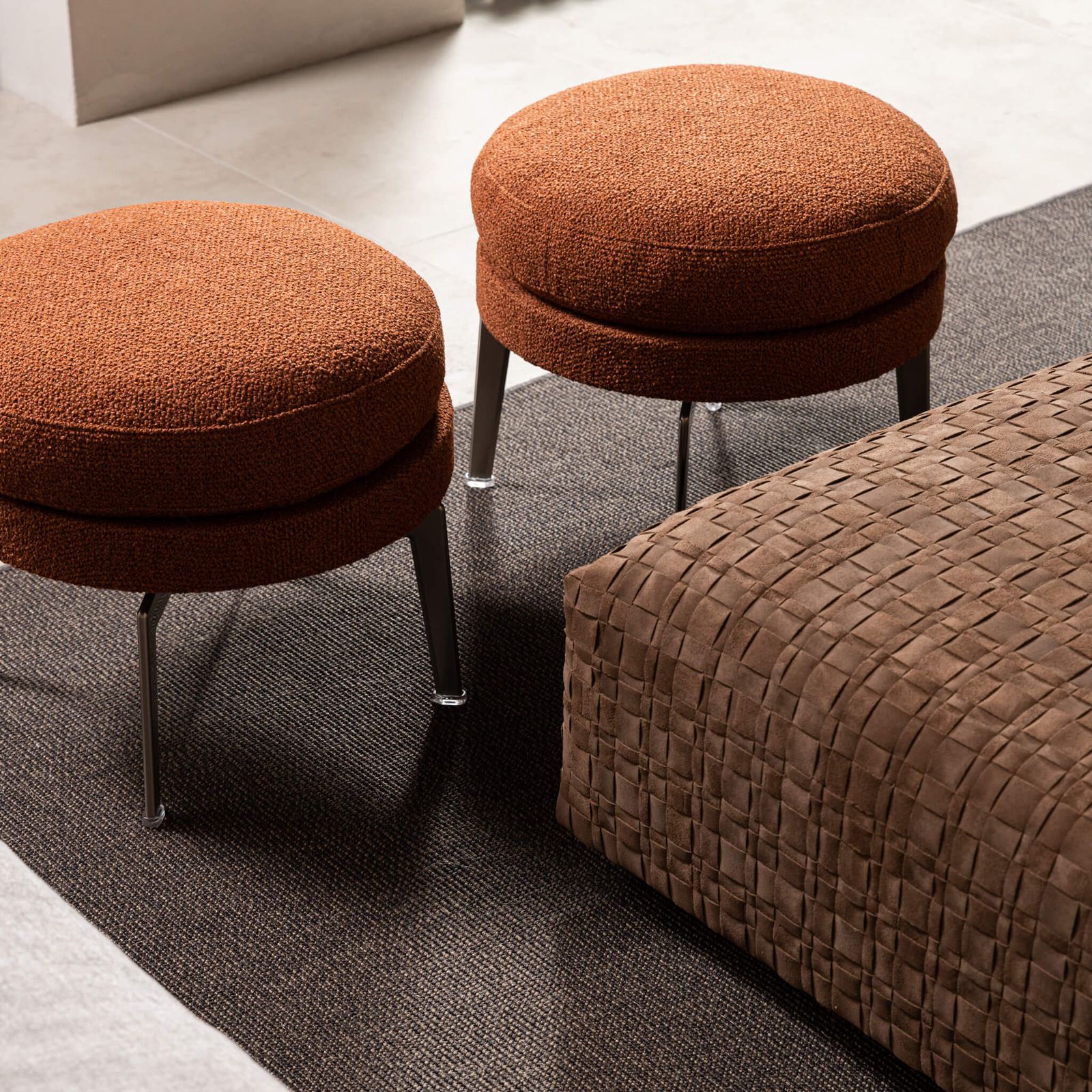 Flexform Пуф Feel Good Elettra 20 от Flexform — в интерьере