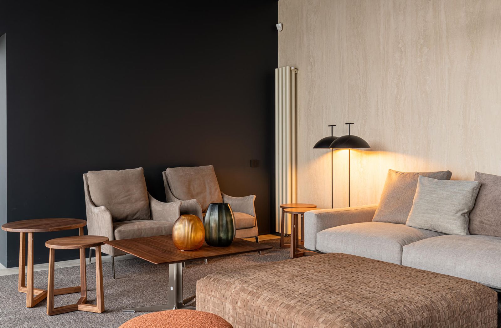 Flexform Журнальный столик Jiff 40/57 от Flexform — в интерьере