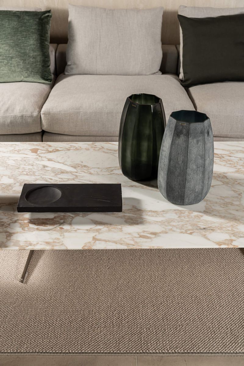 Flexform Журнальный столик Fly Calacata 170*100 от Flexform — в интерьере