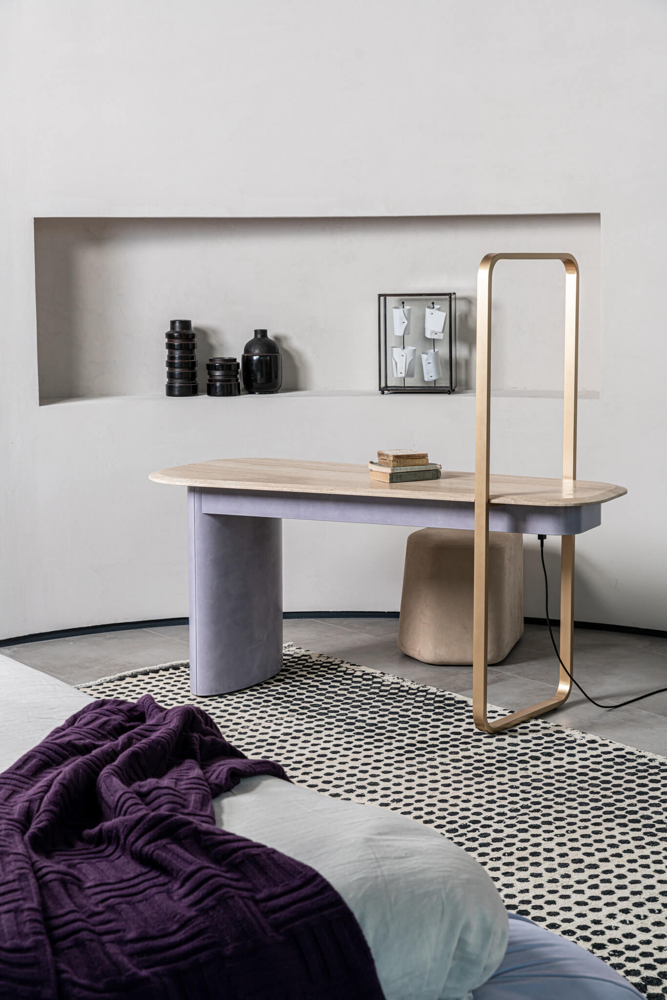 Baxter Письменный стол Ellipse Light Up от Baxter — в интерьере