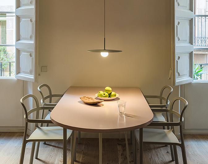 Vibia Подвесной светильник Tempo 5776 от Vibia — в интерьере