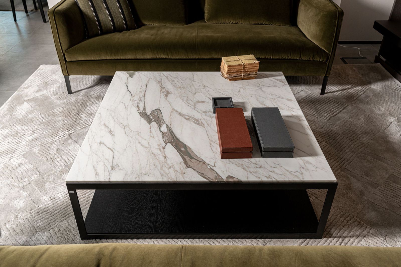 Molteni&C Журнальный столик ALISEE square от Molteni & C — в интерьере