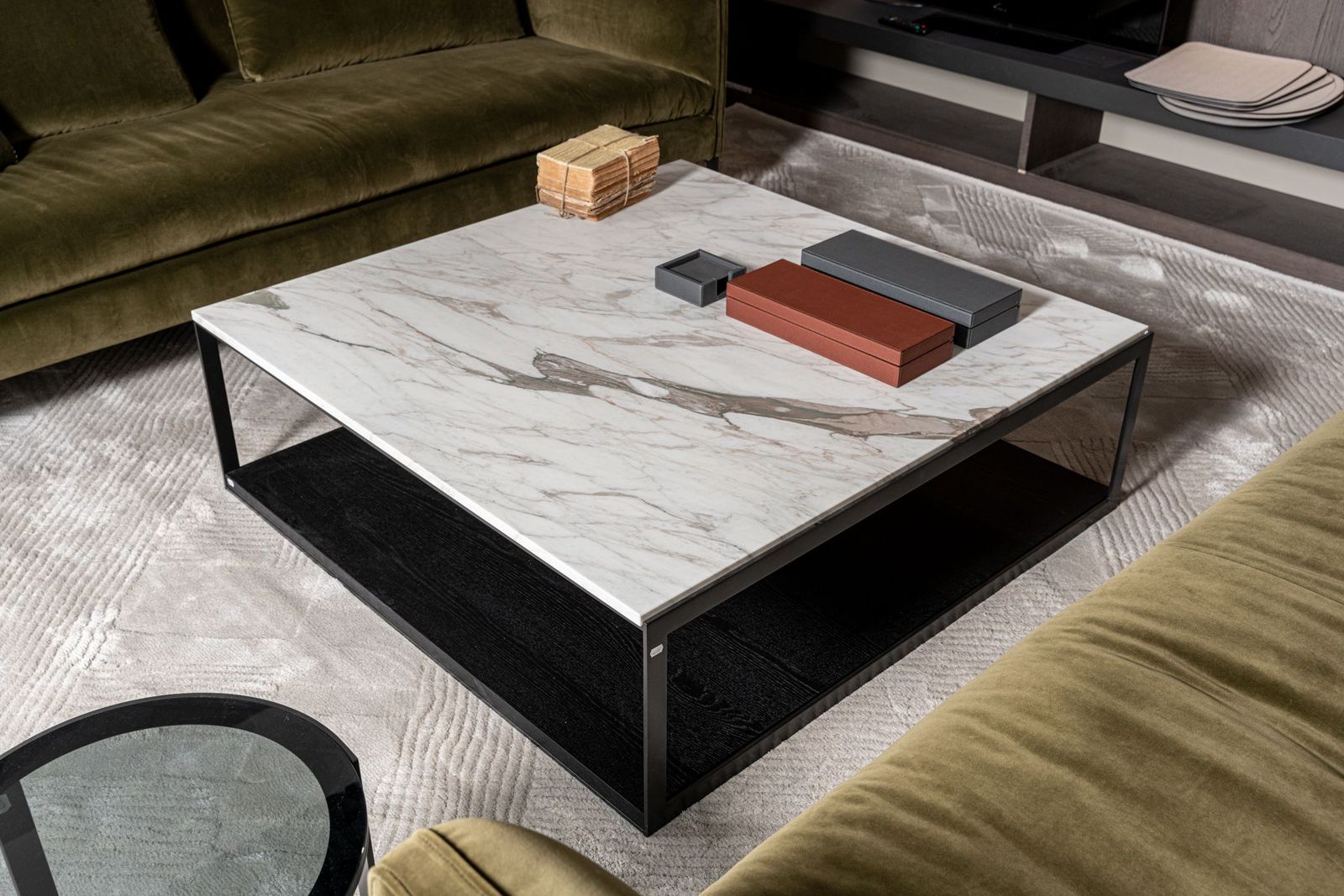 Molteni&C Журнальный столик ALISEE square от Molteni & C — в интерьере