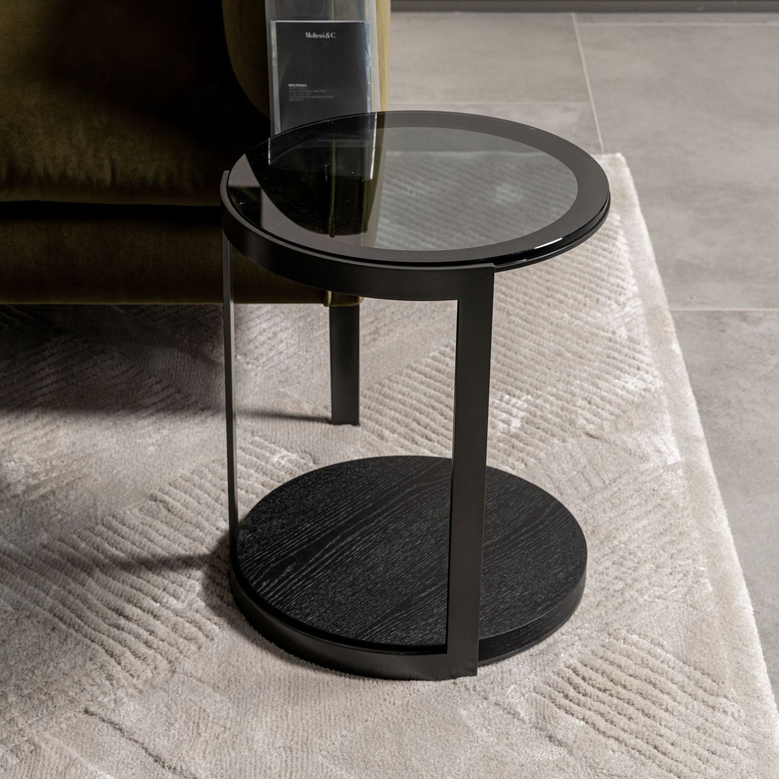 Molteni&C Журнальный столик ALISEE со стеклянным топом от Molteni & C — в интерьере