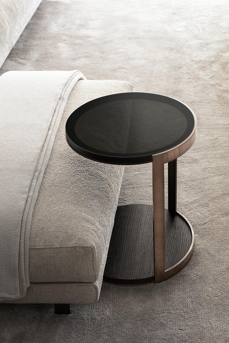Molteni&C Журнальный столик ALISEE со стеклянным топом от Molteni & C — в интерьере