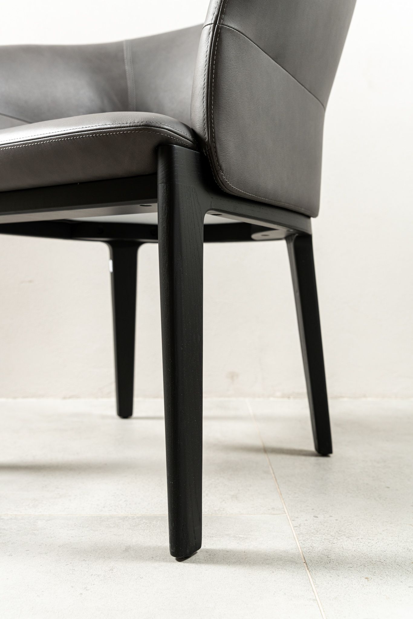Molteni&C Стул Devon с подлокотниками от Molteni & C — в интерьере