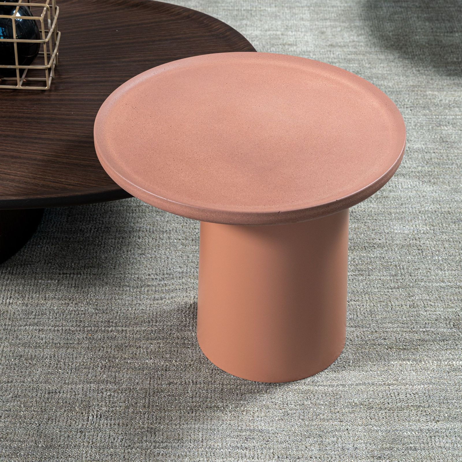 Molteni&C Журнальный столик Louisa LTV1 Red cemento от Molteni & C — в интерьере