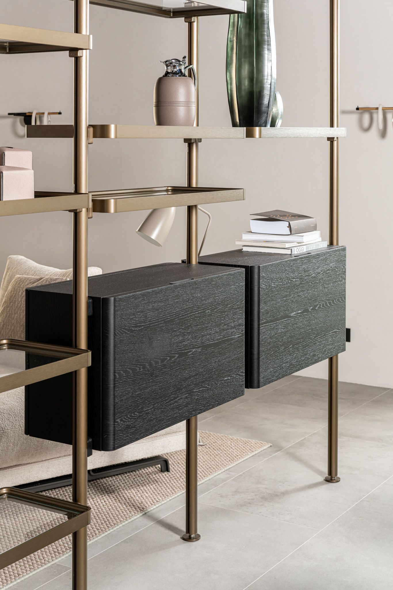 Molteni&C Стеллаж Hector от Molteni & C — в интерьере