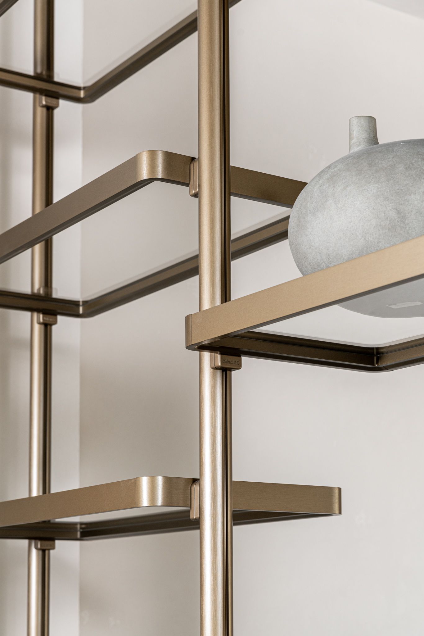 Molteni&C Стеллаж Hector от Molteni & C — в интерьере