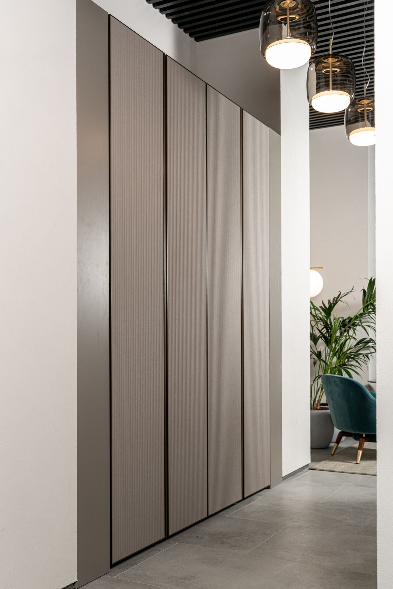 Molteni&C Шкаф GLIS MASTER BAMBOO 4-дверный от Molteni & C — в интерьере