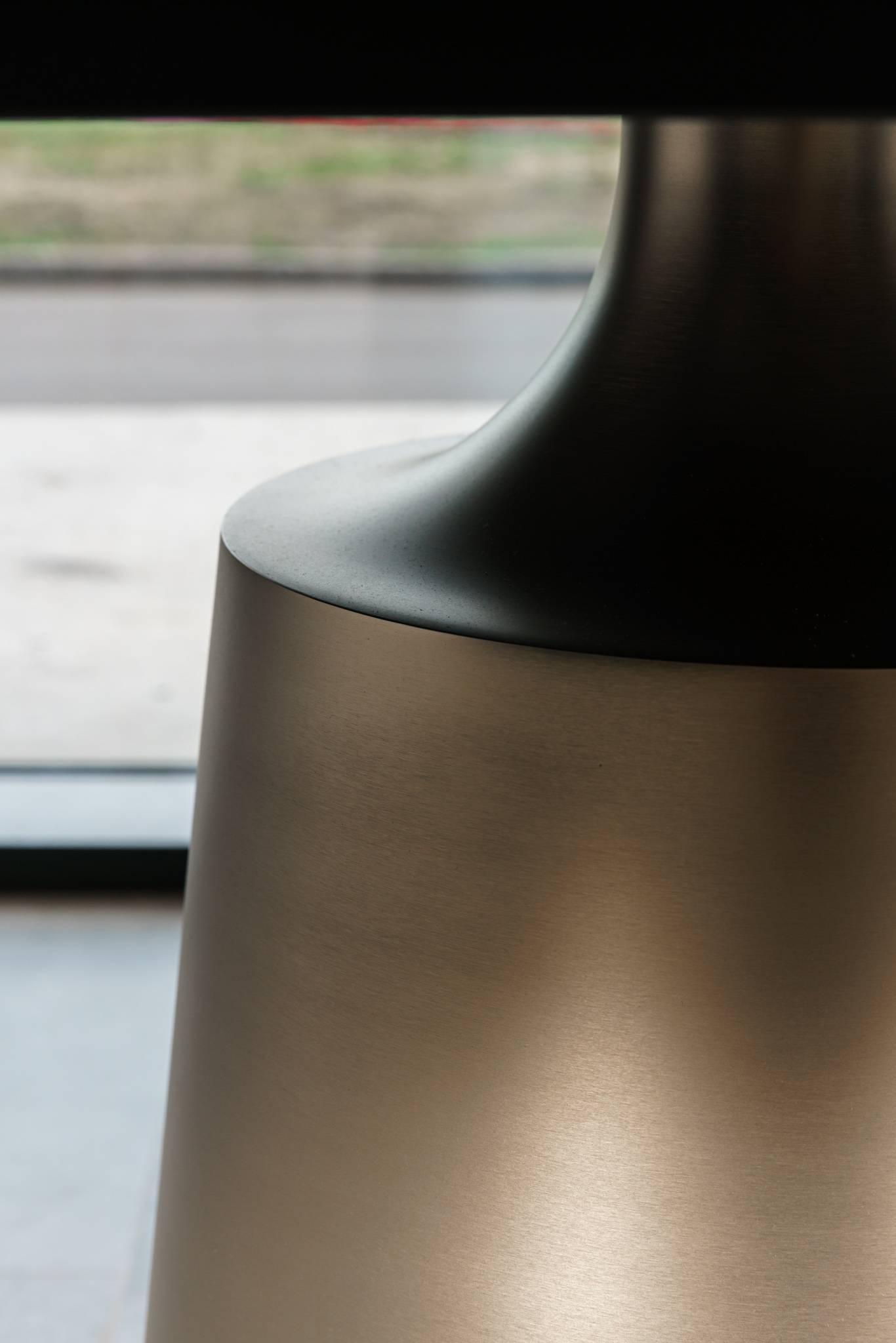 Cattelan Italia Стол Yoda Keramik Golden Calacatta от Cattelan Italia — в интерьере