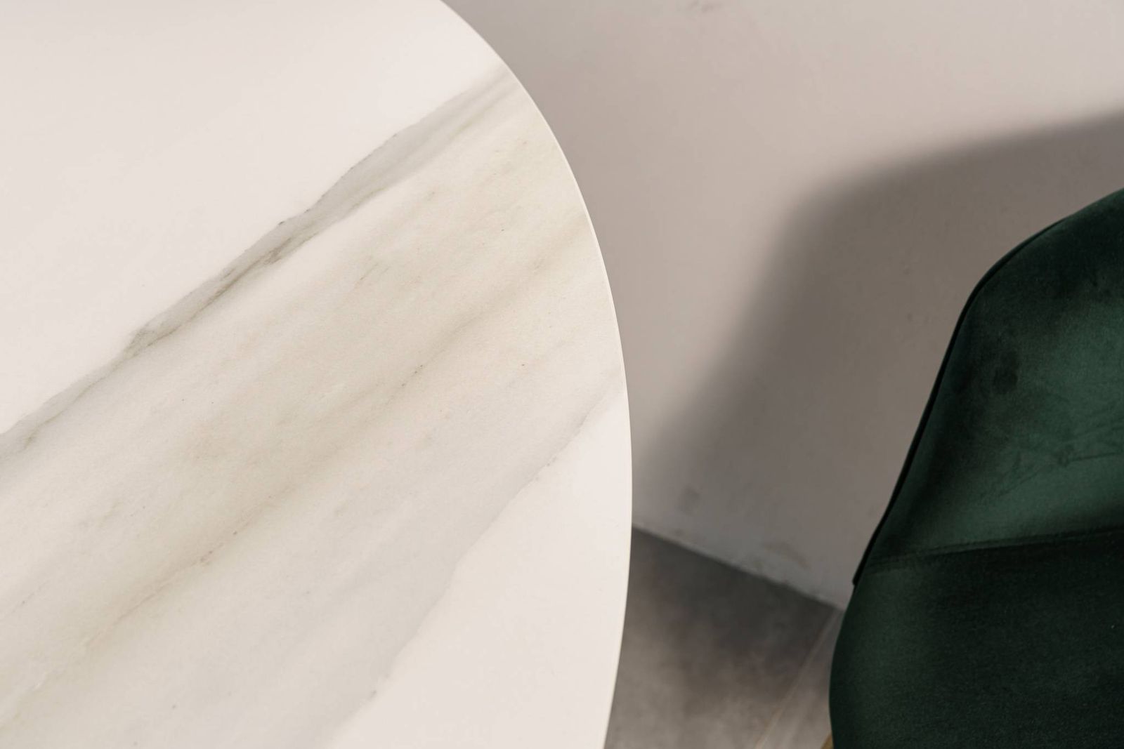 Cattelan Italia Стол Yoda Keramik Golden Calacatta от Cattelan Italia — в интерьере