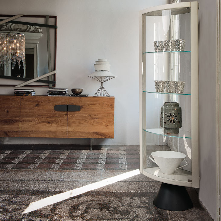 Cattelan Italia Витрина Saba от Cattelan Italia — в интерьере