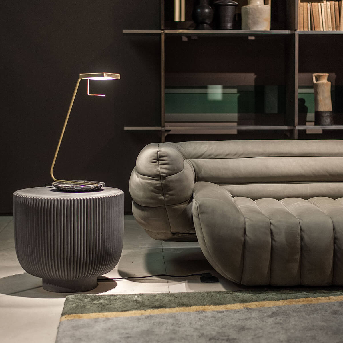 Baxter Журнальный столик Juno Cemento Tortora Ø50 от Baxter — в интерьере