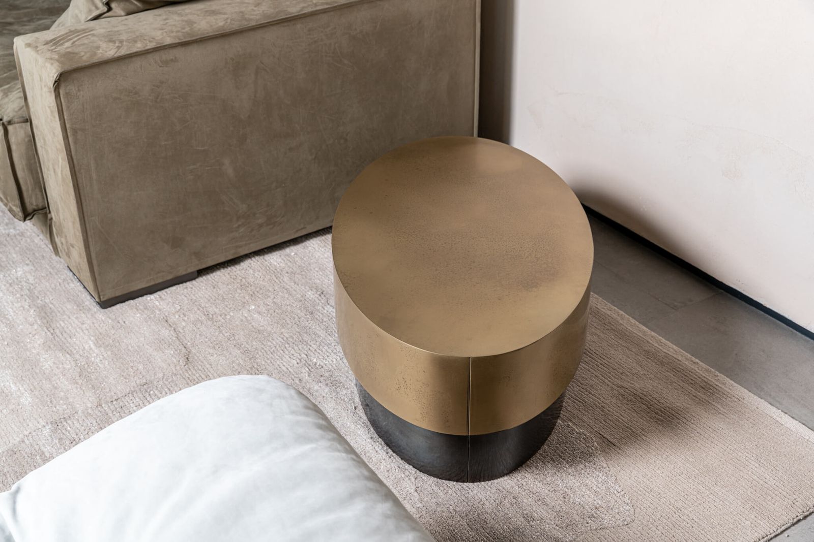 Baxter Журнальный столик Loren Oval от Baxter — в интерьере
