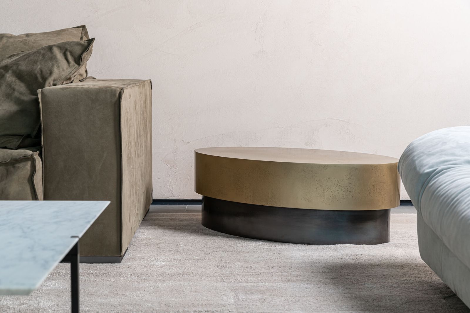Baxter Журнальный столик Loren Oval от Baxter — в интерьере