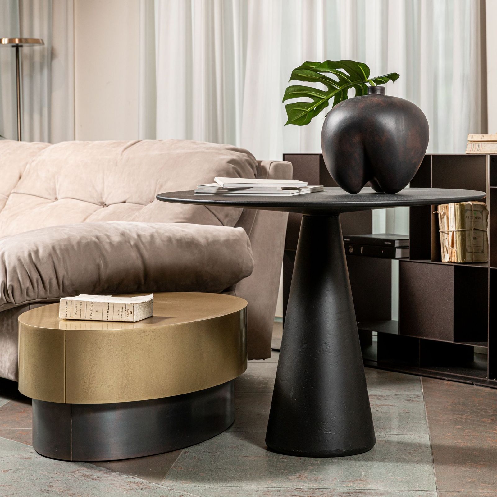 Baxter Журнальный столик Loren Oval от Baxter — в интерьере