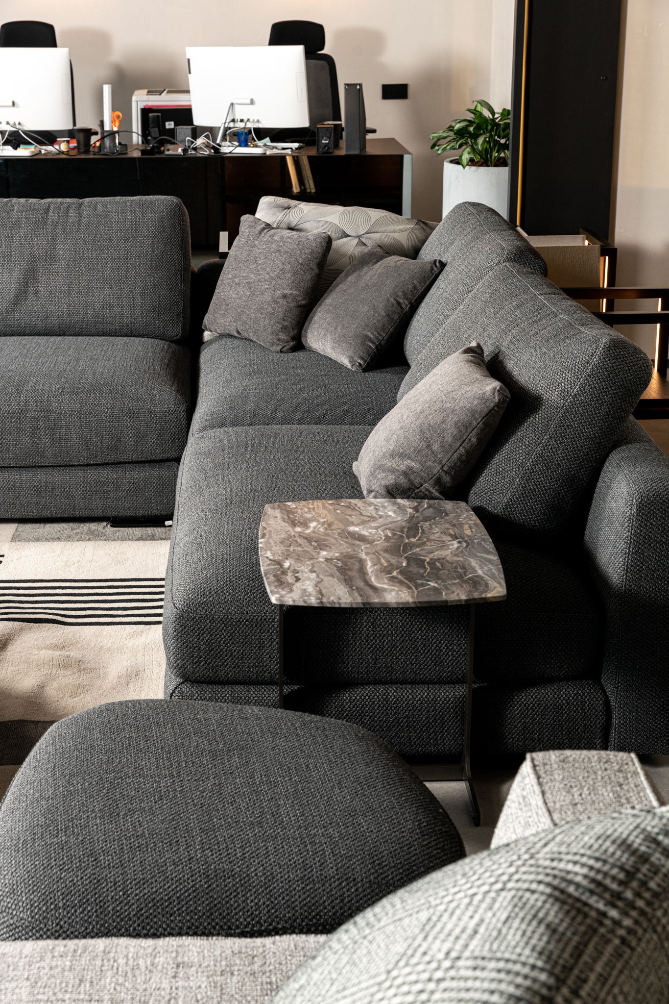 Flou Диван My place Ross grey от Flou — в интерьере
