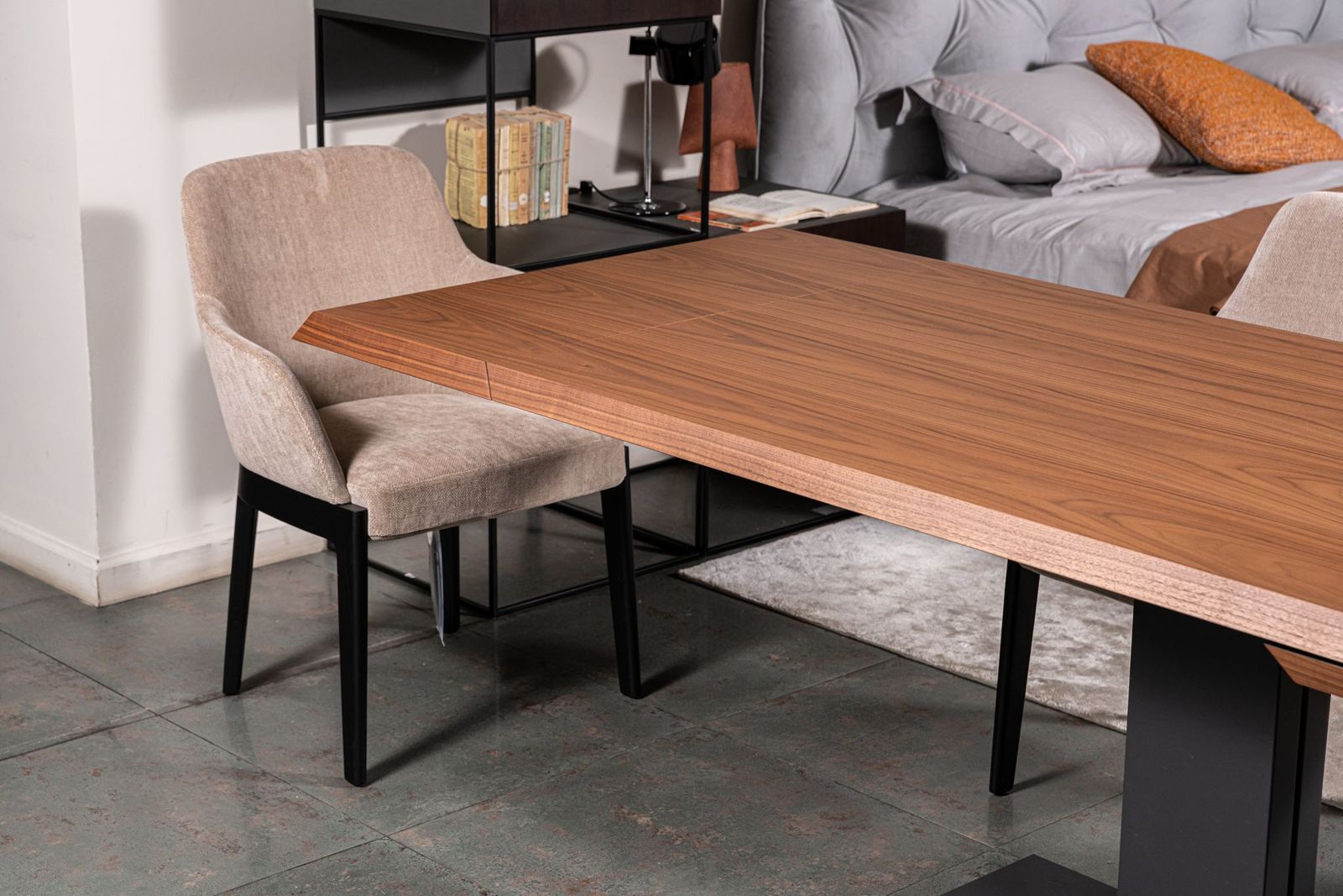 Cattelan Italia Стол раскладной Elvis Wood Drive от Cattelan Italia — в интерьере
