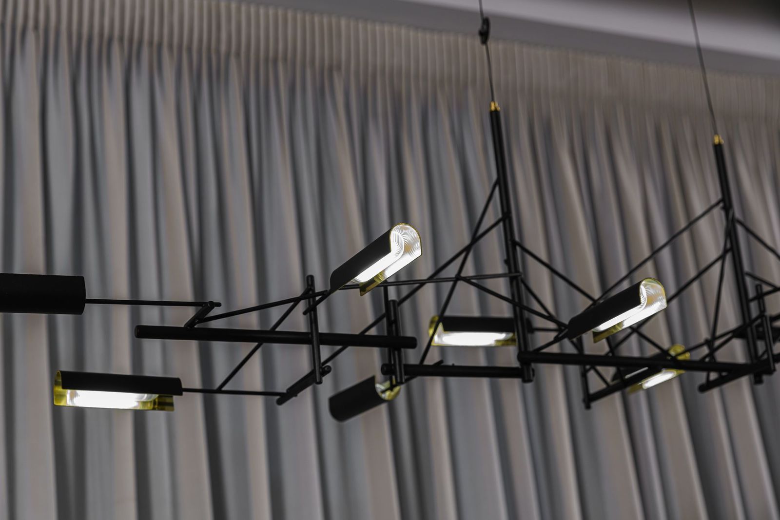Moooi Люстра Tinkering 85 от Moooi — в интерьере