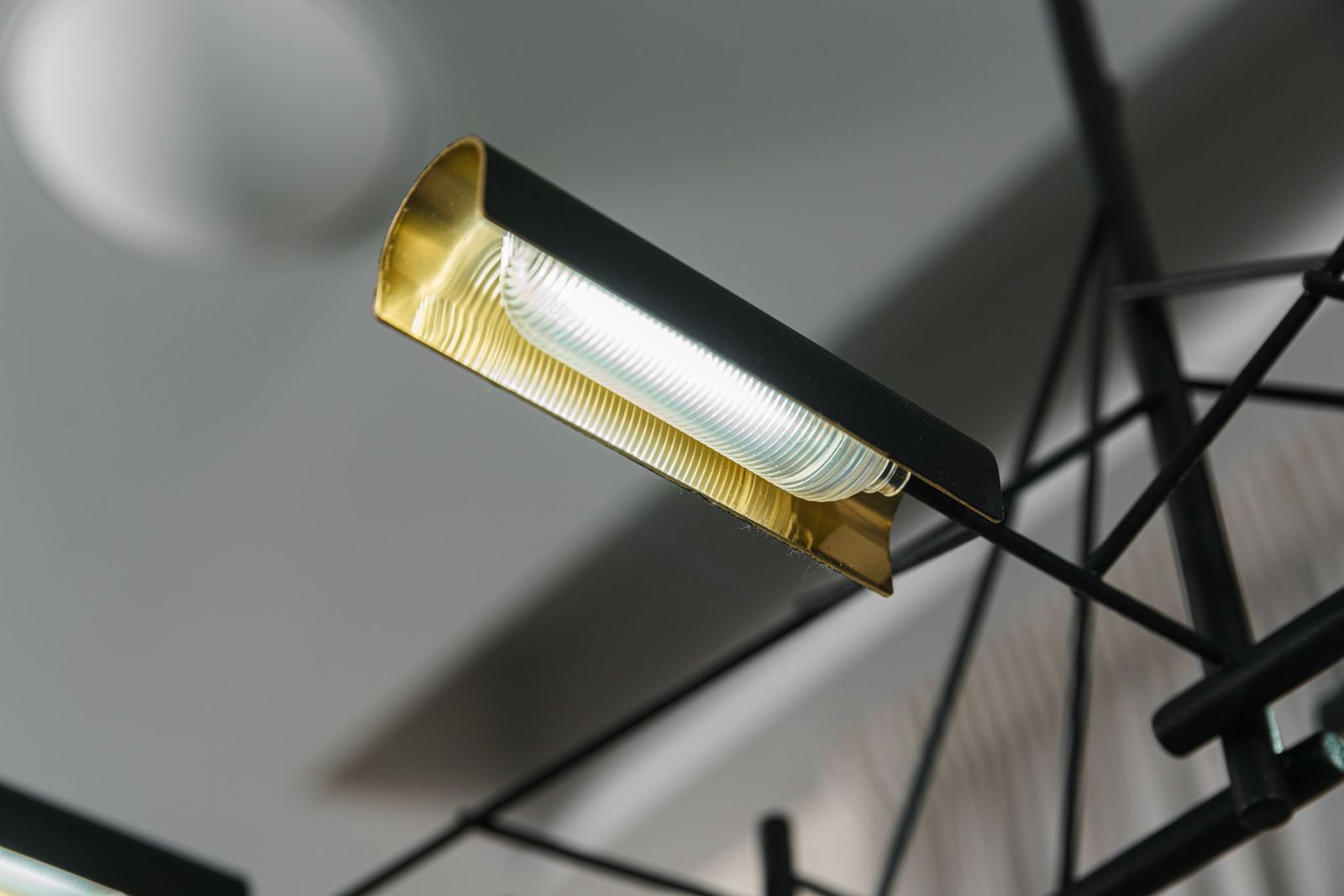 Moooi Люстра Tinkering 85 от Moooi — в интерьере