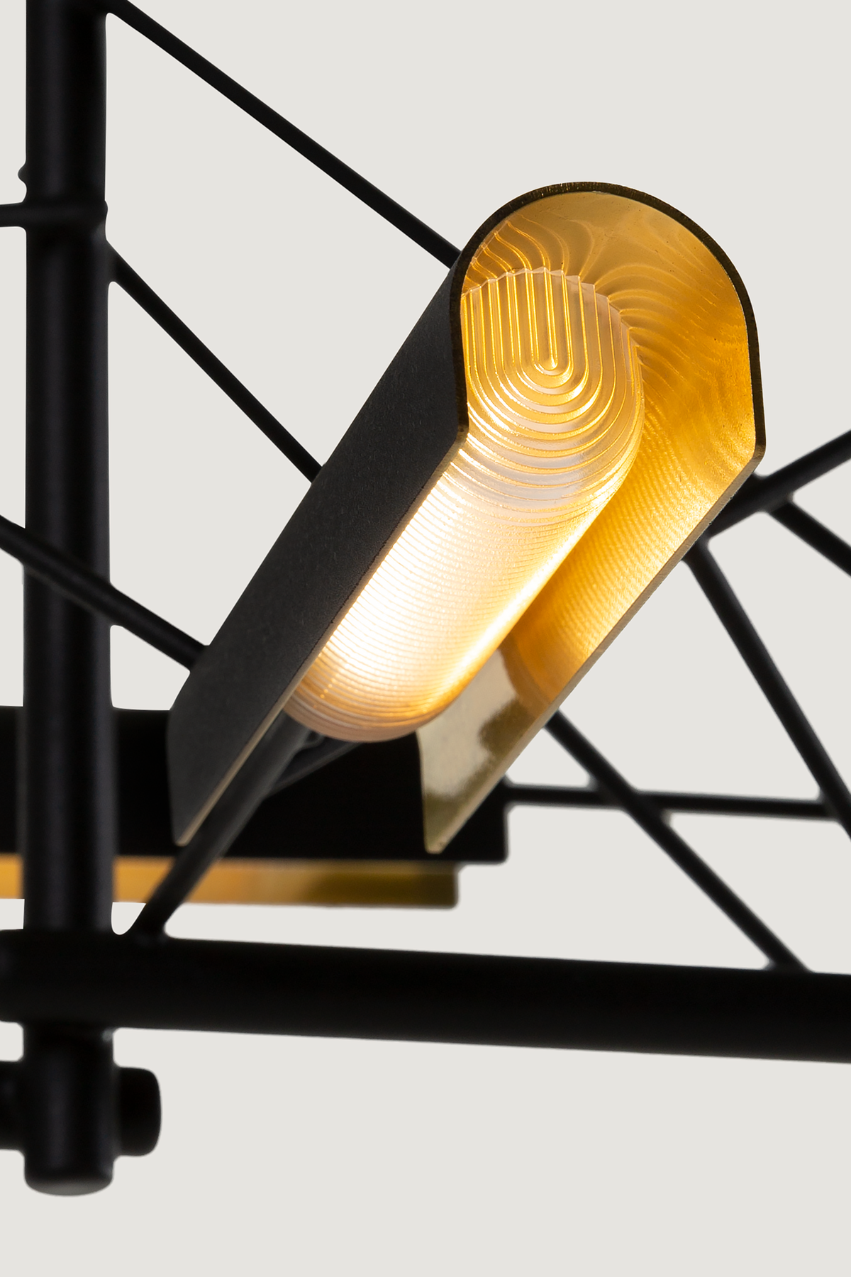 Moooi Люстра Tinkering 85 от Moooi — в интерьере