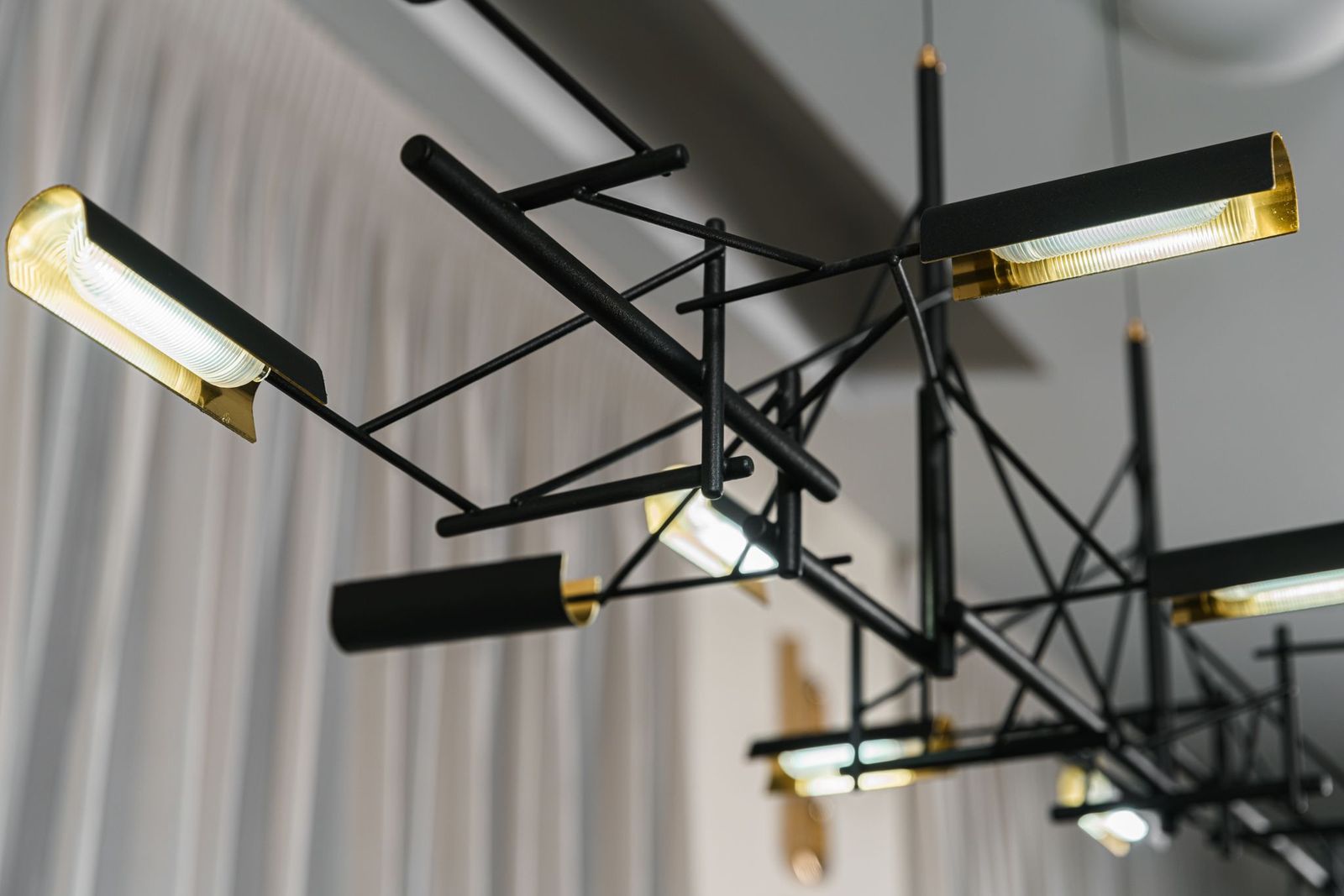 Moooi Люстра Tinkering 85 от Moooi — в интерьере