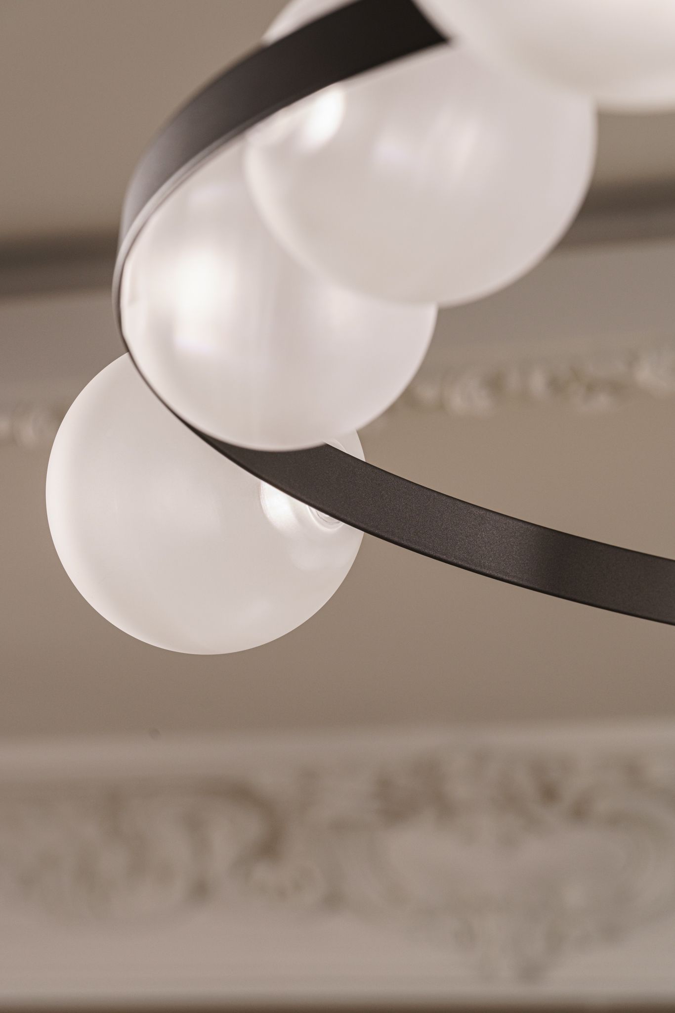 Moooi Люстра Hubble Bubble 11 от Moooi — в интерьере