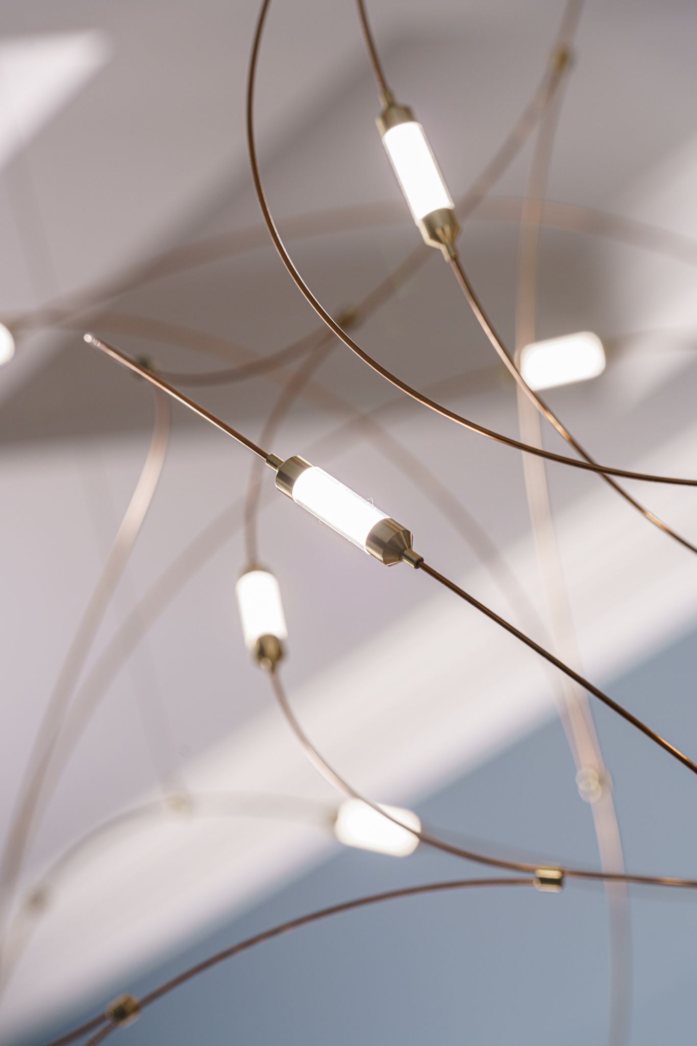 Moooi Подвесной светильник Flook of Light 21 от Moooi — в интерьере