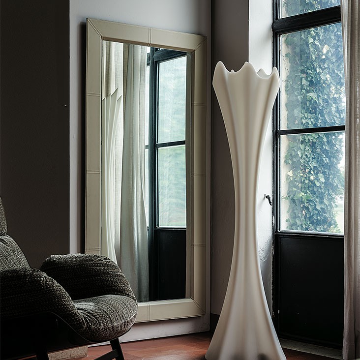 Cattelan Italia Зеркало Photo от Cattelan Italia — в интерьере