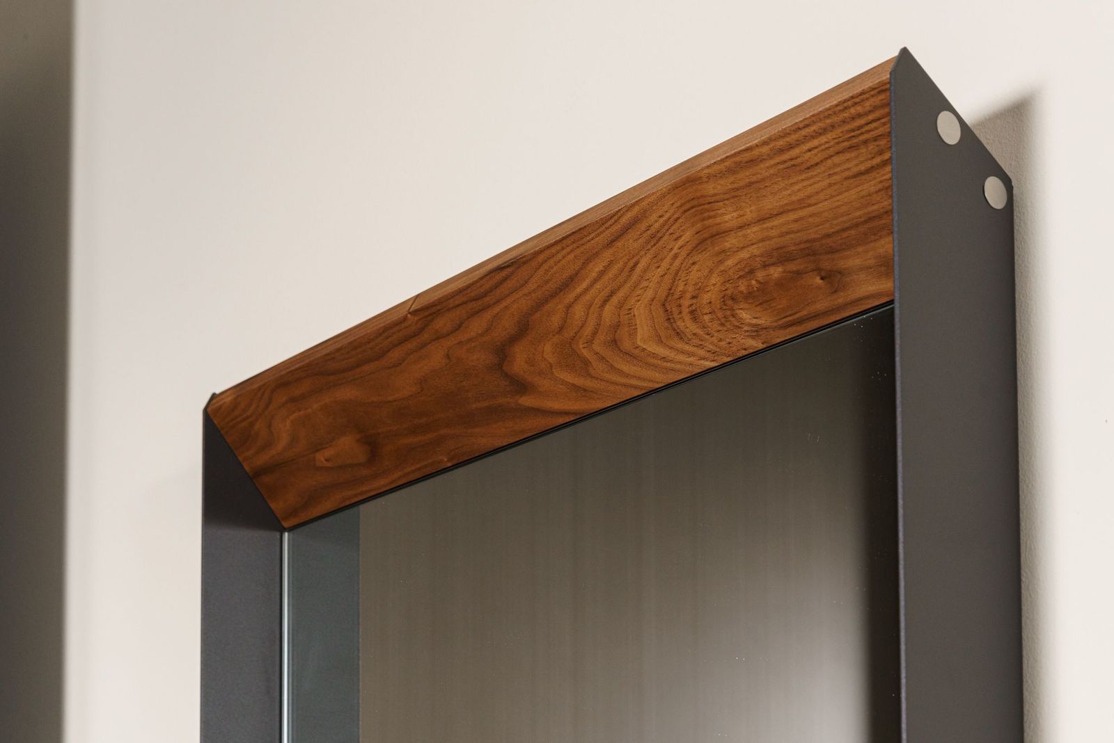 Cattelan Italia Зеркало Excalibur от Cattelan Italia — в интерьере