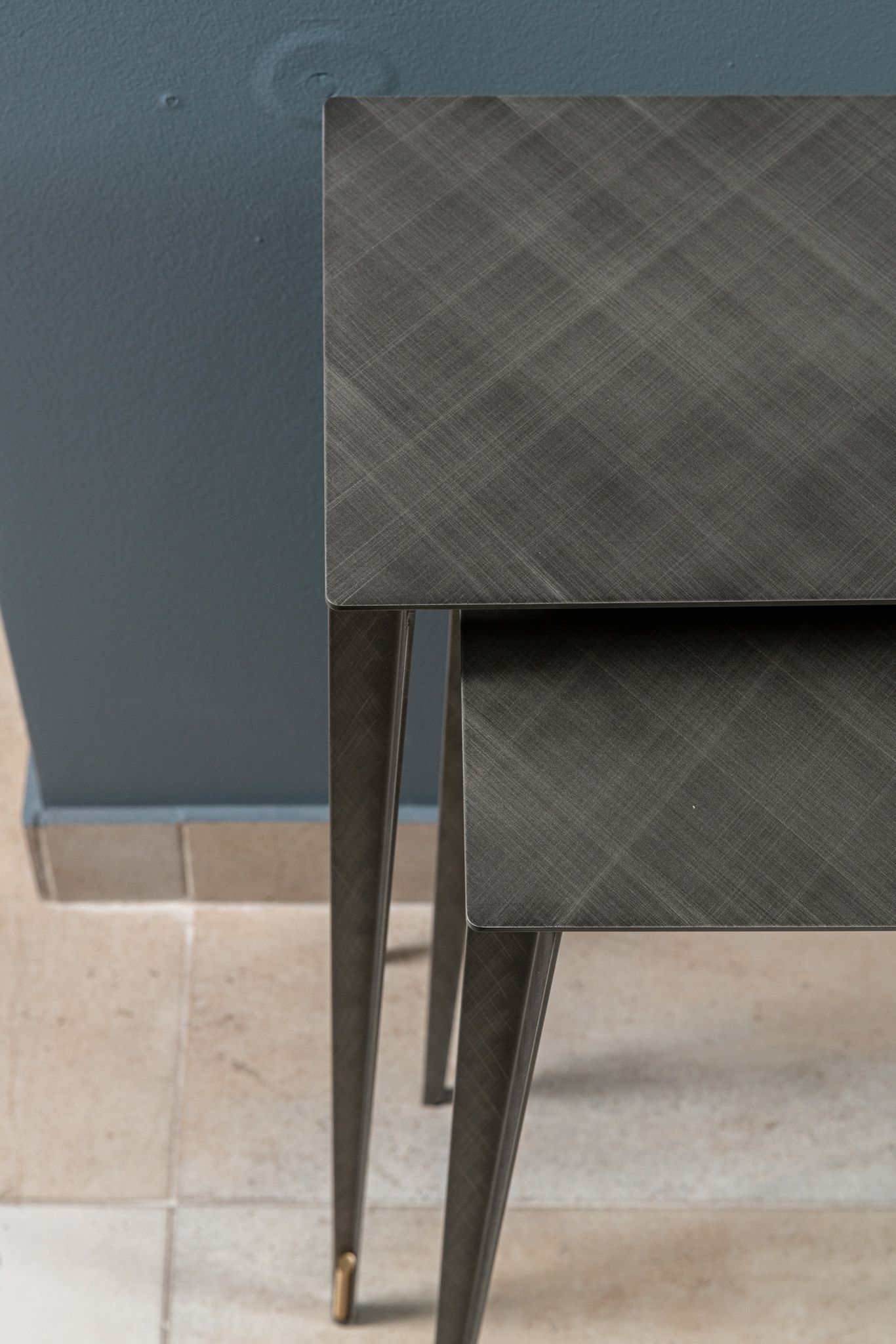 Cattelan Italia Сет из 2 консолей Etoile 110/120 Brushed Grey от Cattelan Italia — в интерьере