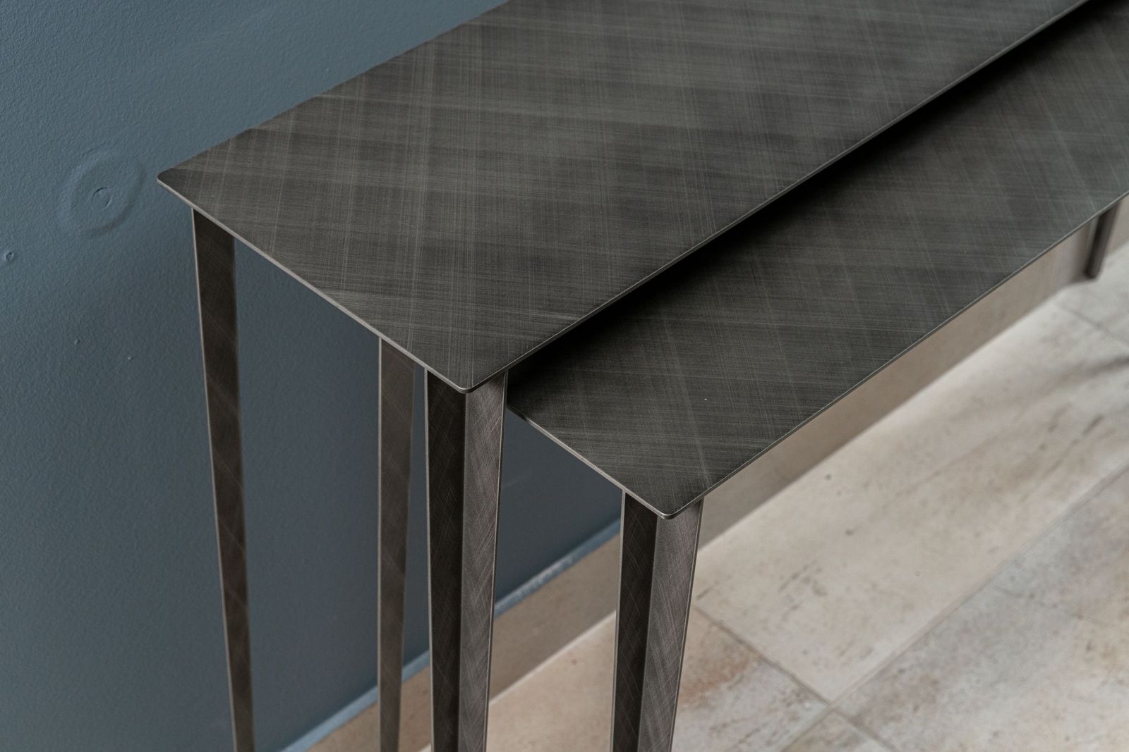 Cattelan Italia Сет из 2 консолей Etoile 110/120 Brushed Grey от Cattelan Italia — в интерьере