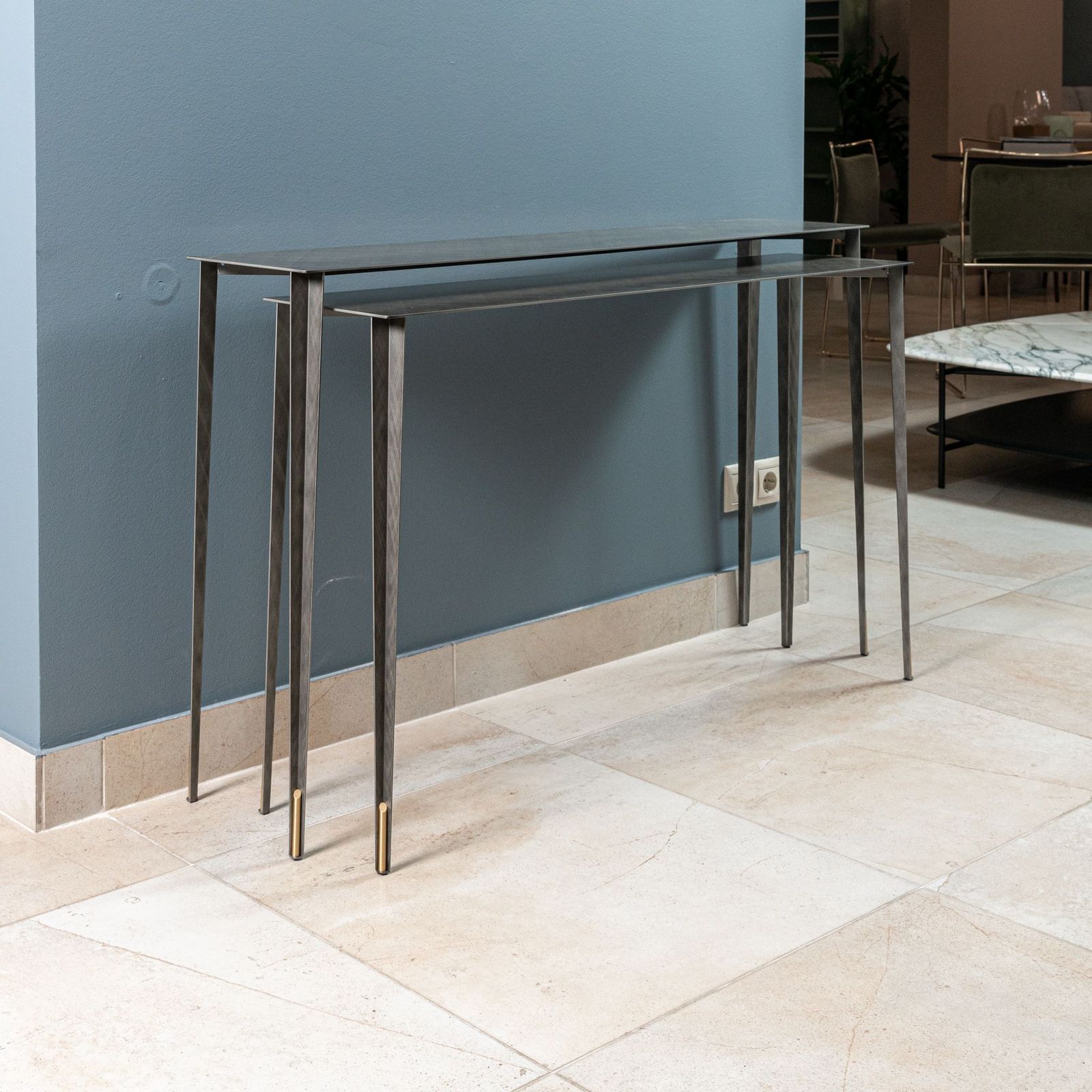 Cattelan Italia Сет из 2 консолей Etoile 110/120 Brushed Grey от Cattelan Italia — в интерьере