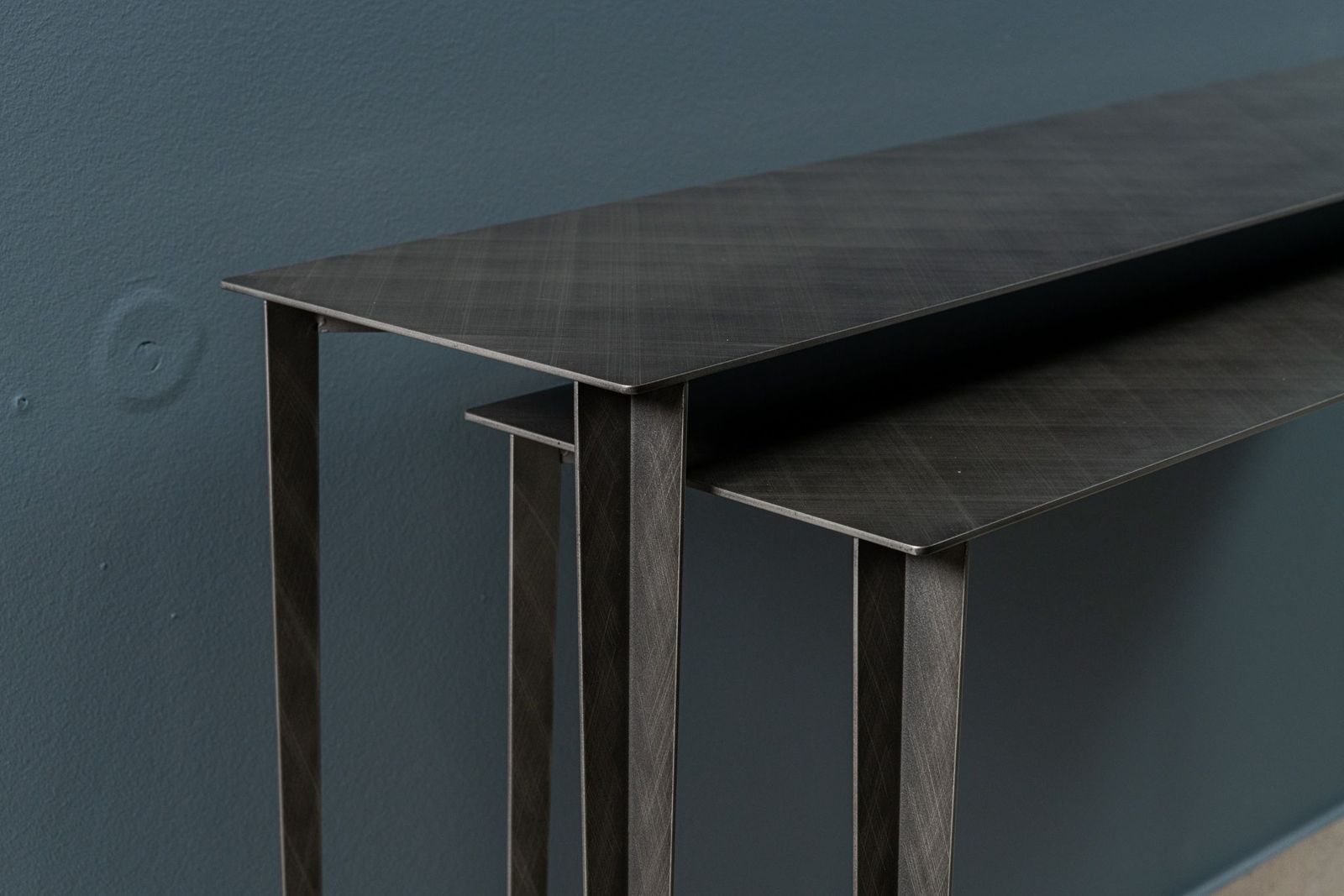 Cattelan Italia Сет из 2 консолей Etoile 110/120 Brushed Grey от Cattelan Italia — в интерьере