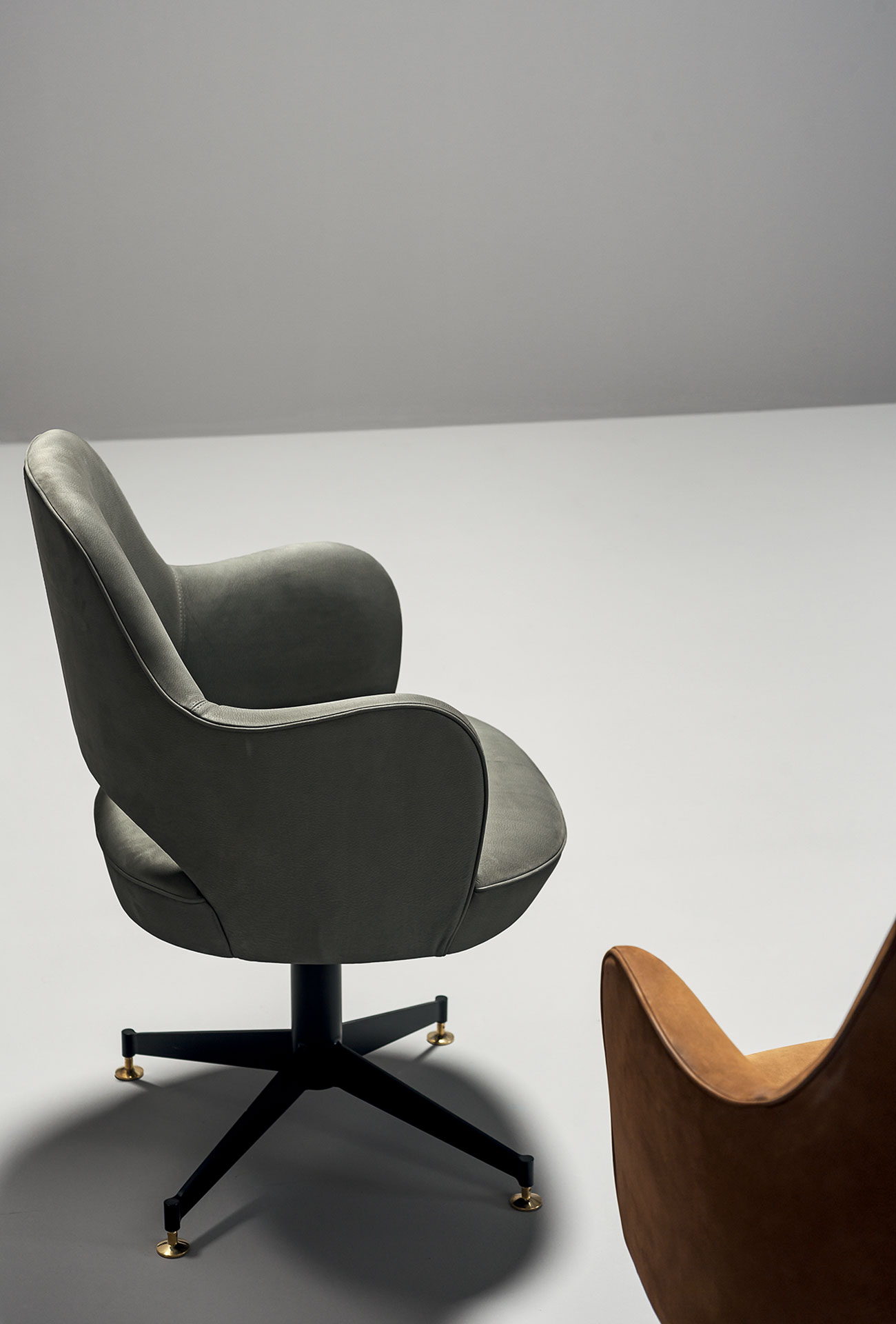Baxter Рабочее кресло Colette Office Fixed от Baxter — в интерьере
