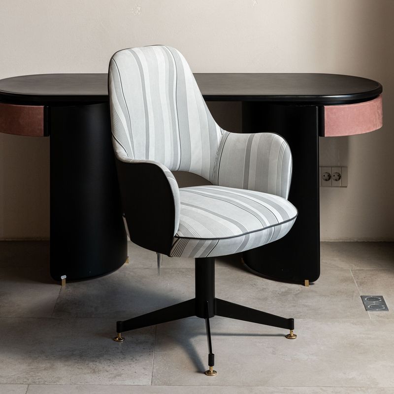 Baxter Рабочее кресло Colette Office Fixed от Baxter — в интерьере