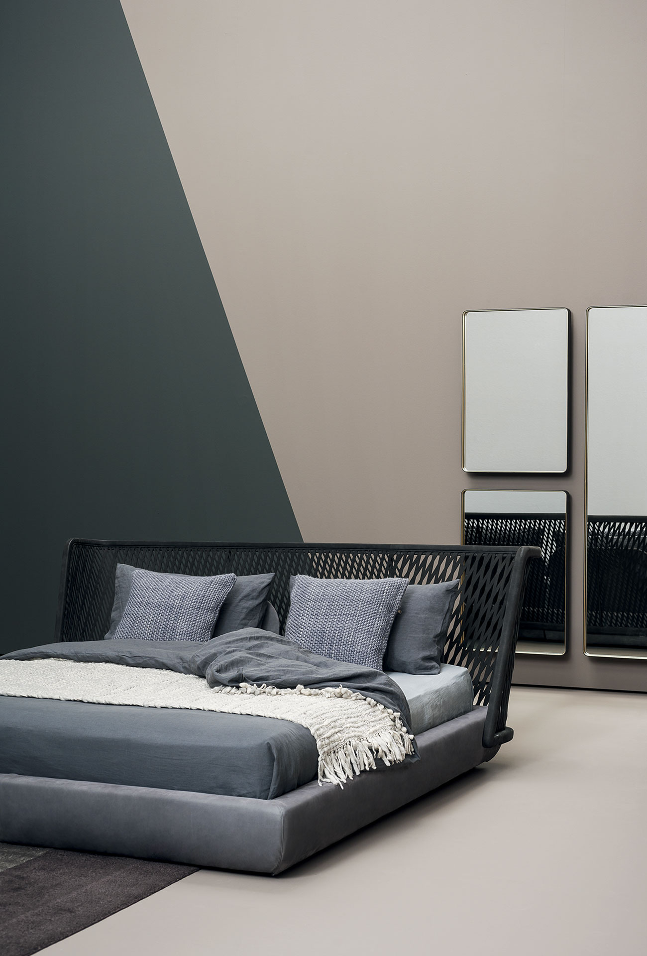 Baxter Зеркало Marlene Rectangle от Baxter — в интерьере