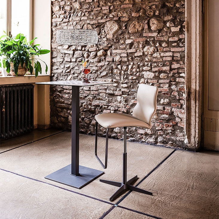 Cattelan Italia Барный стул Victor от Cattelan Italia — в интерьере