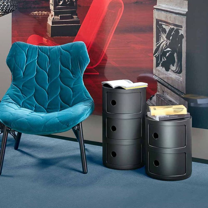 Kartell Прикроватная тумбочка Componibili Black (3 секции) Glossy / Matt от Kartell — в интерьере