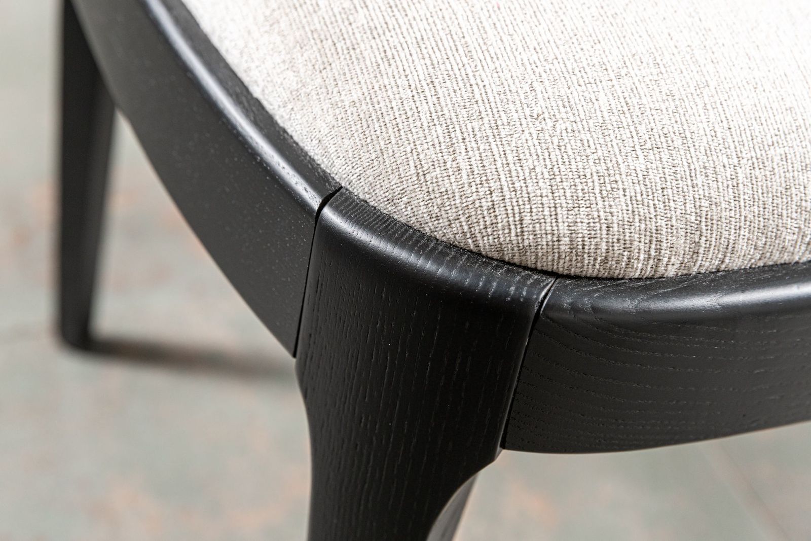 Cattelan Italia Стул Magda A frassino nero/tessuto B530 от Cattelan Italia — в интерьере
