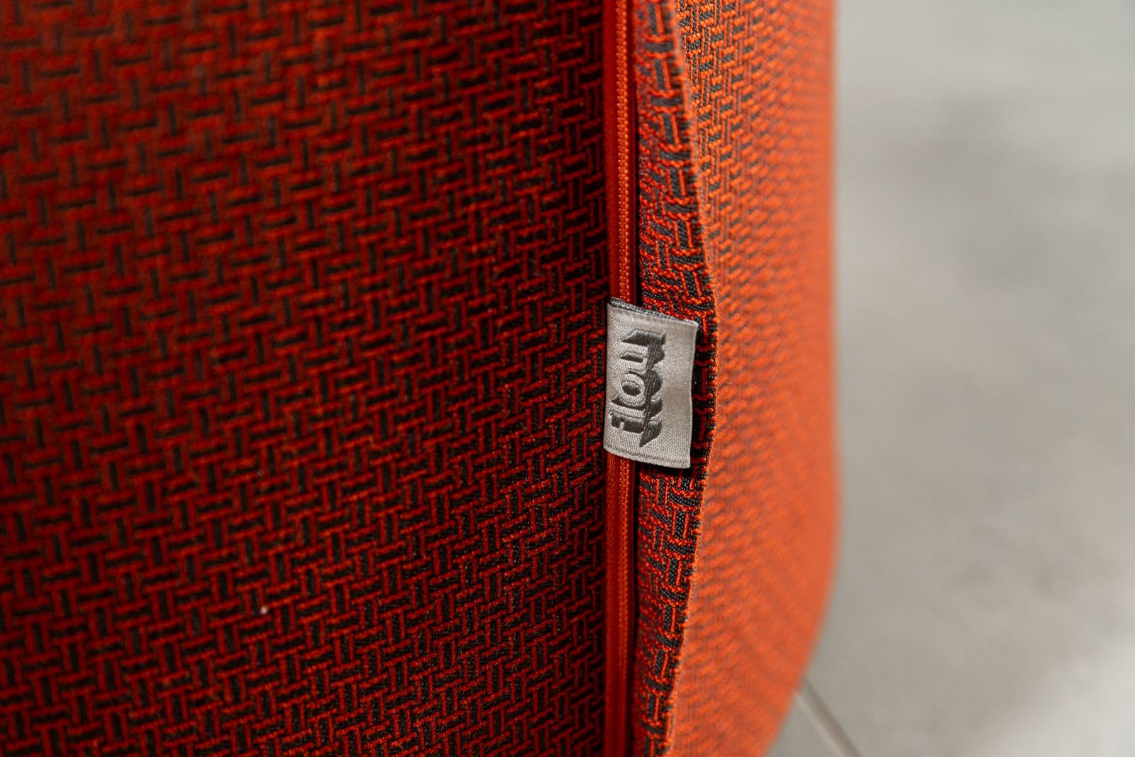 Flou Кресло Remy urban pumpkin 780 от Flou — в интерьере