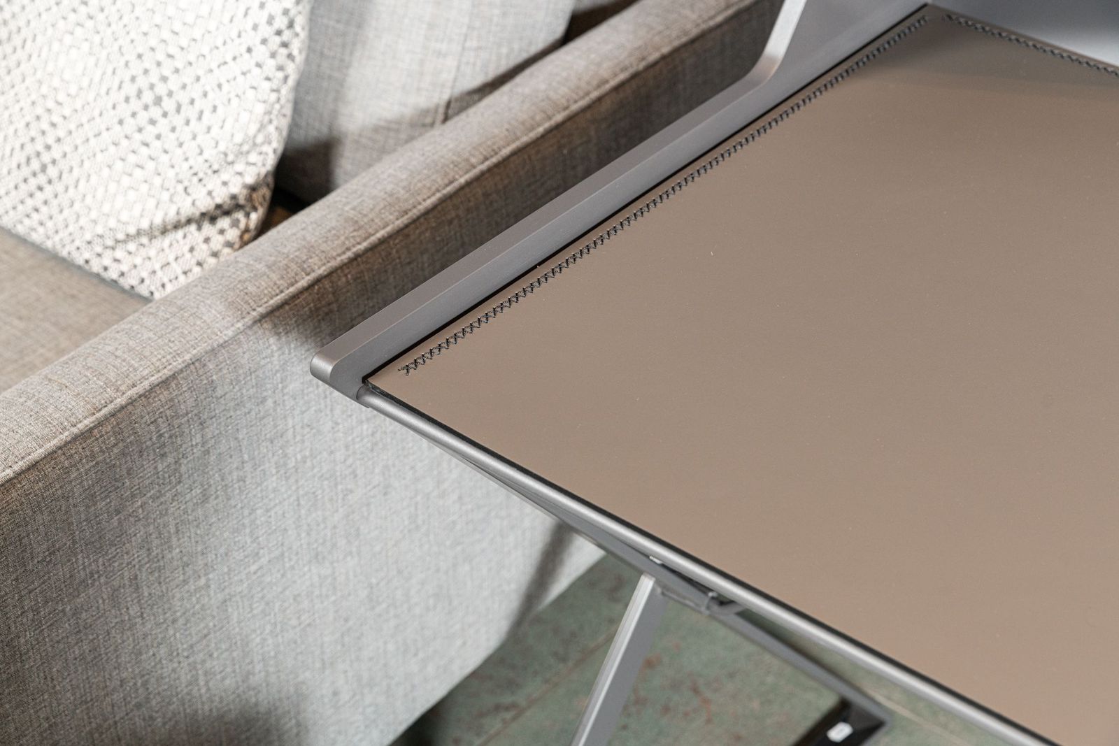 Cattelan Italia Письменный стол Qwerty от Cattelan Italia — в интерьере