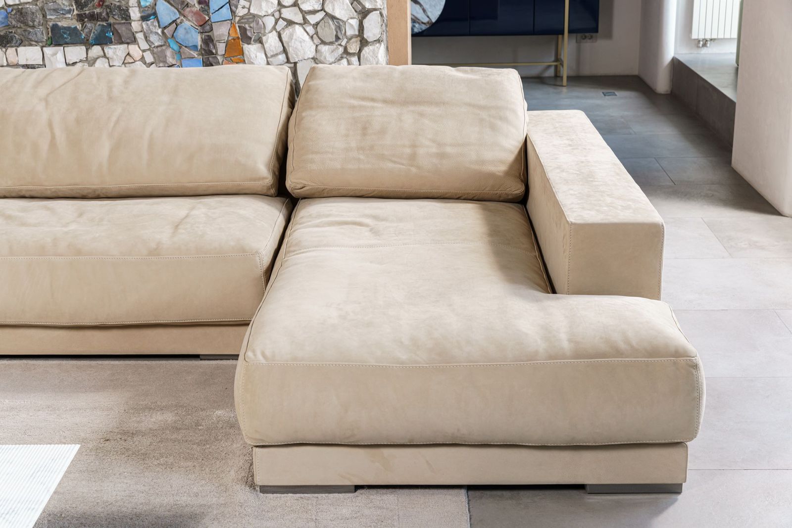 Baxter Диван Budapest Nabuck Sable от Baxter — в интерьере